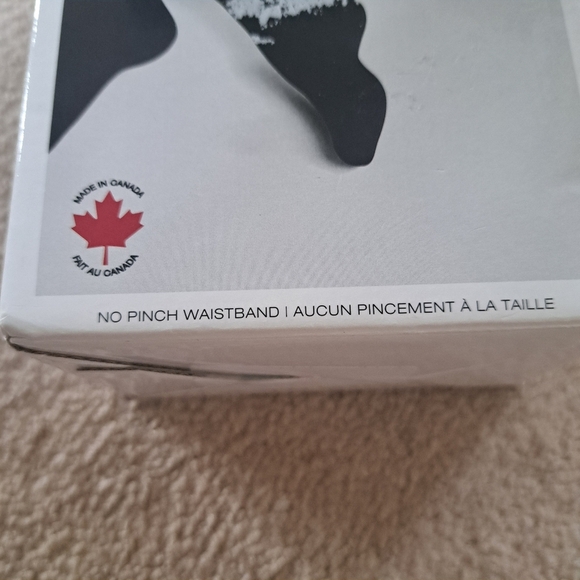 Silks 3 Pack Blackout Tights New! - Picture 5 of 7